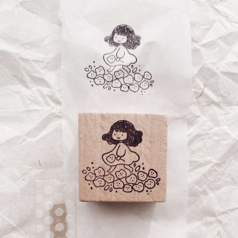 msbulat Rubber Stamp - I'm walkin' on posies