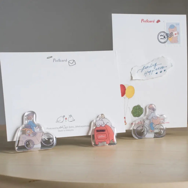 shō Little Happiness Acrylic Clip - Mail Day