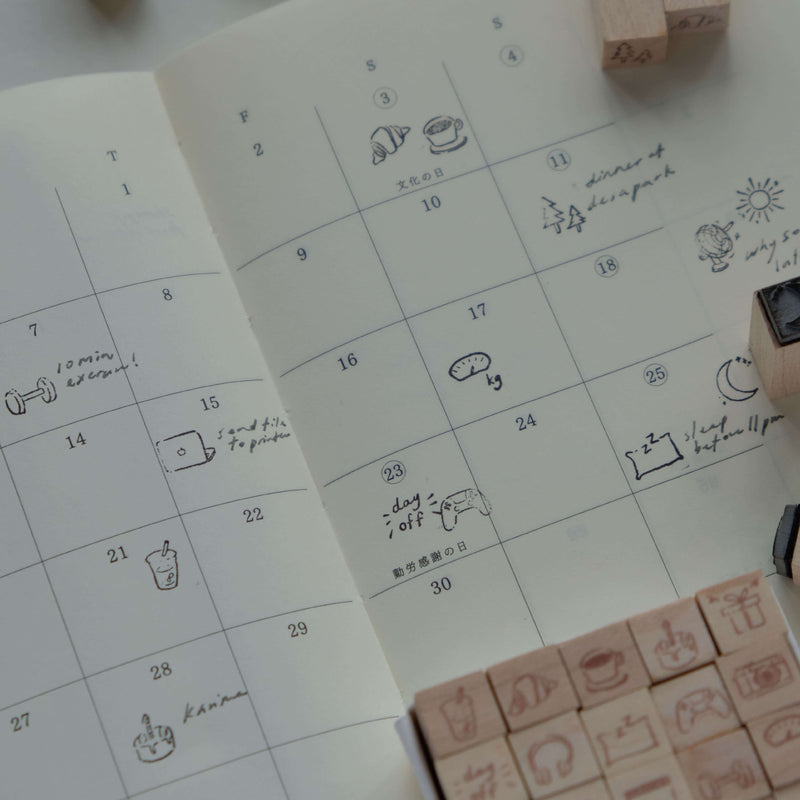Petite Stamps 2.0: a day in the life