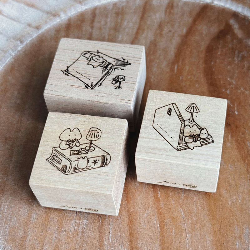 som x mewmewbeam Rubber Stamp: at my desk