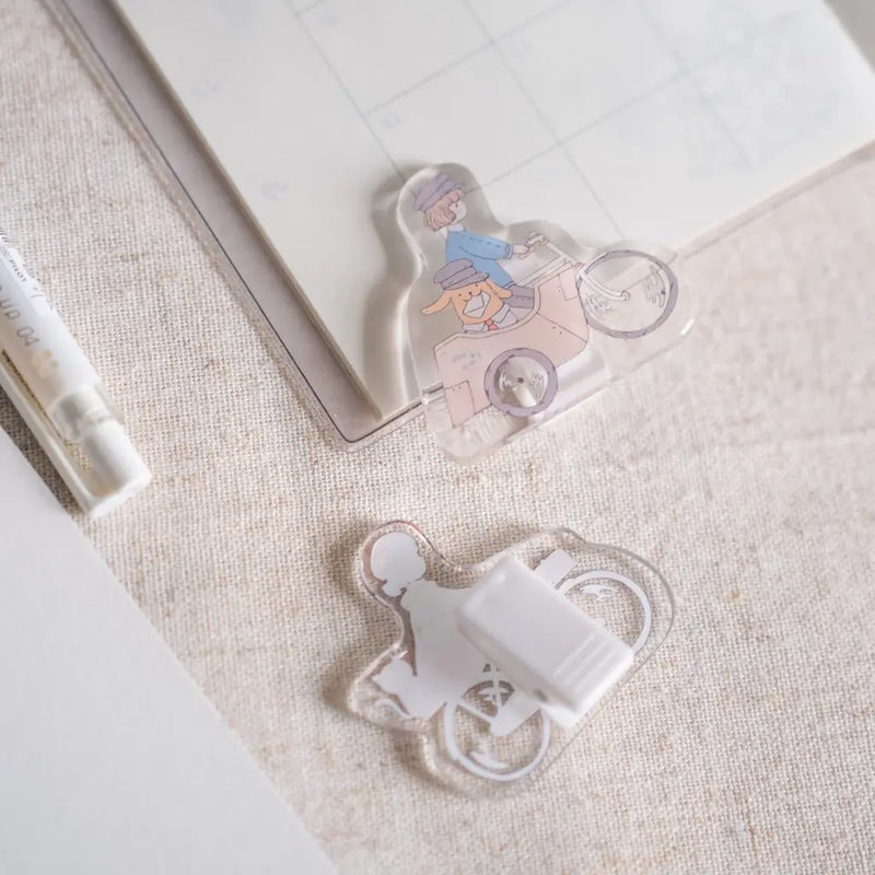 shō Little Happiness Acrylic Clip - Mail Day