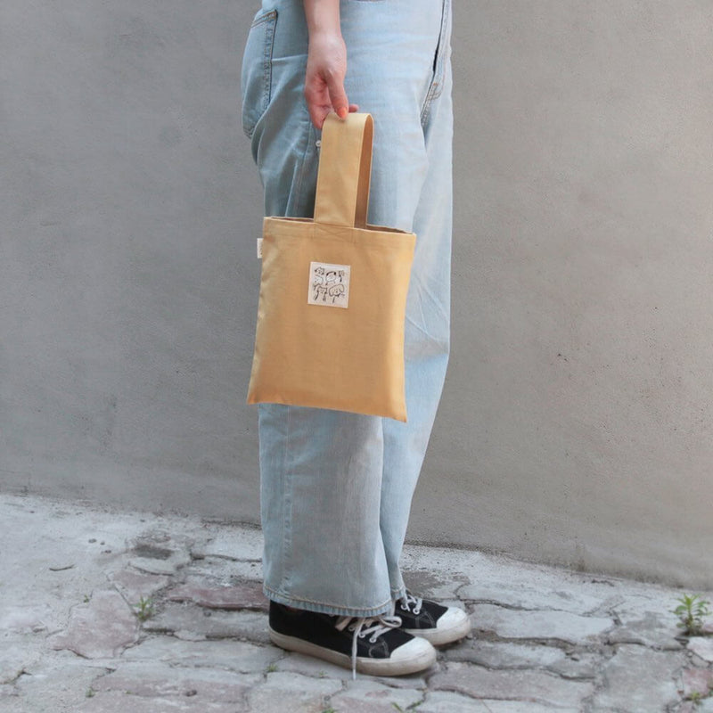 Ajassi Tote Bag