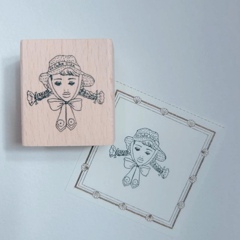 LDV Rubber Stamp: Straw Hat with Silk Ribbon Girl