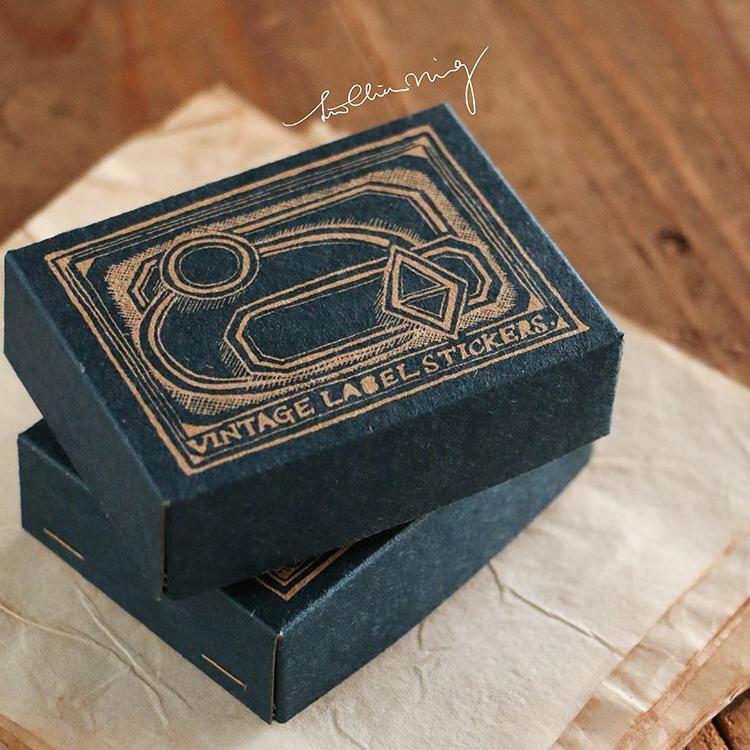 LCN Red&Blue Label Sticker Box