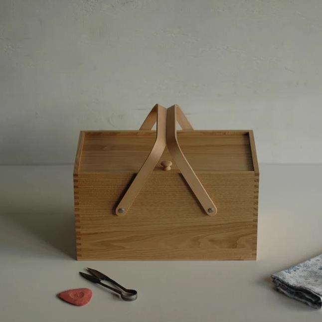 Classiky Chestnut Wooden Sewing Box – Sumthings of Mine