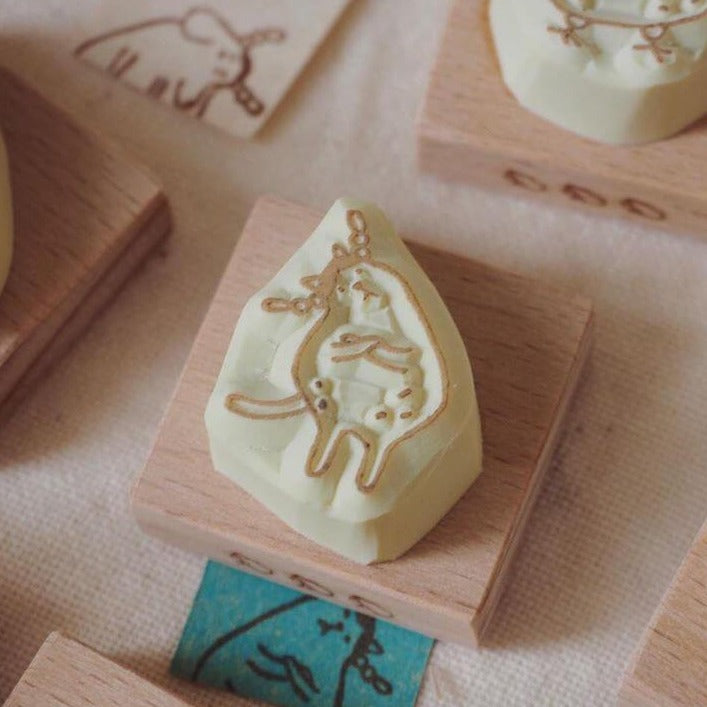 bighands Handmade Rubber Stamp - Head Tilt Animals