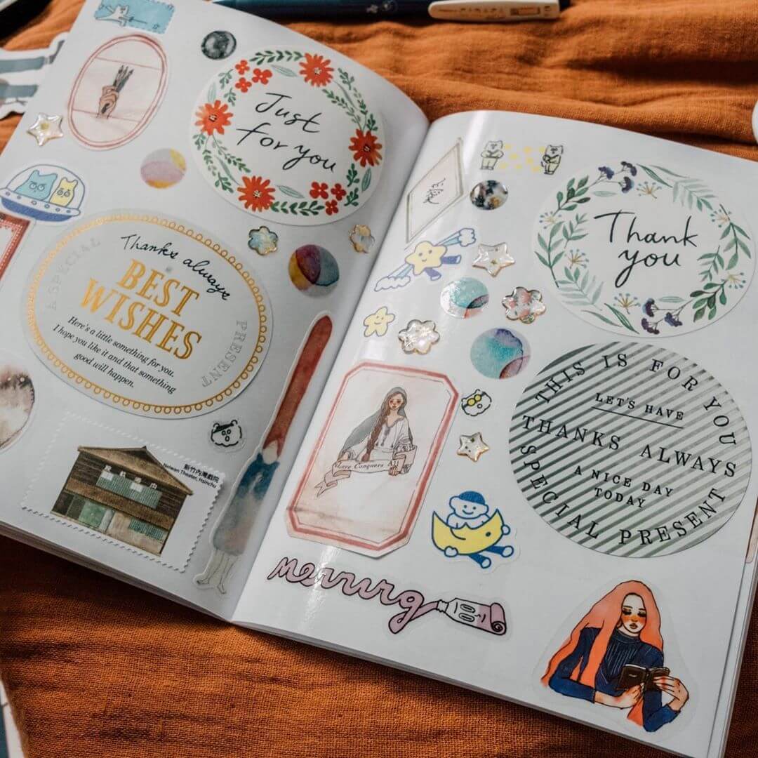 Sticker Book - Cute Little Things – Factor Notes