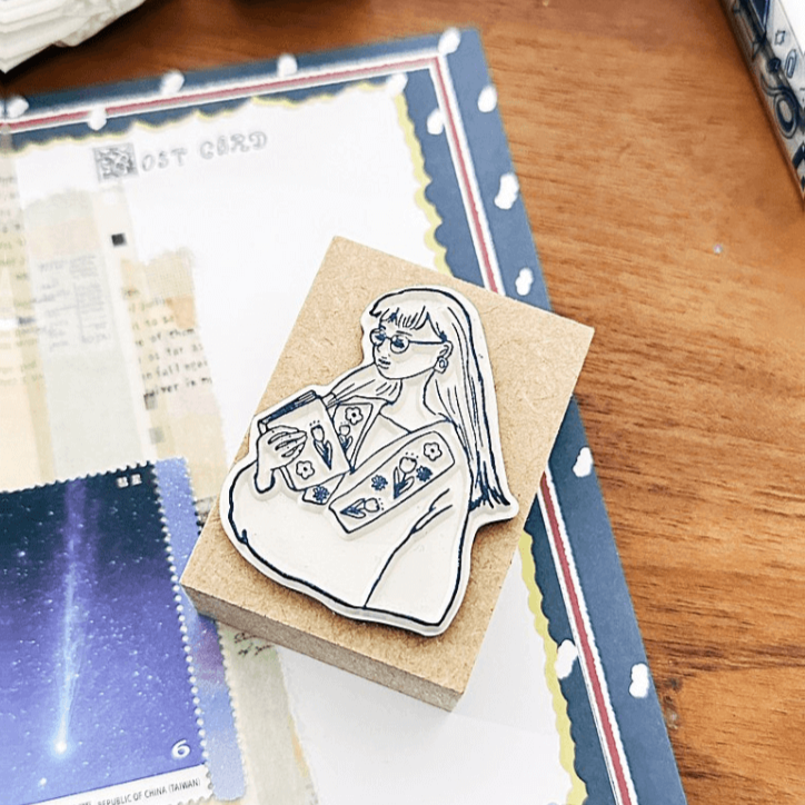 LDV Rubber Stamp: Dark blue flower season Girl