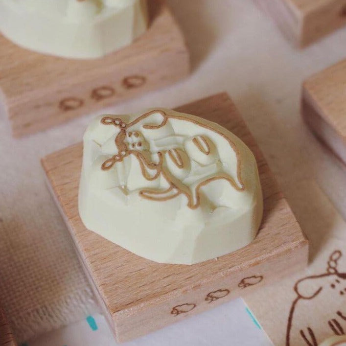 bighands Handmade Rubber Stamp - Head Tilt Animals