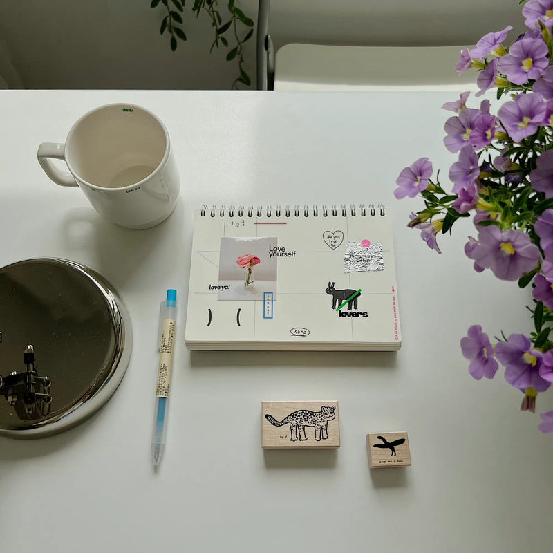 FStudio Rubber Stamp - Give me a hug