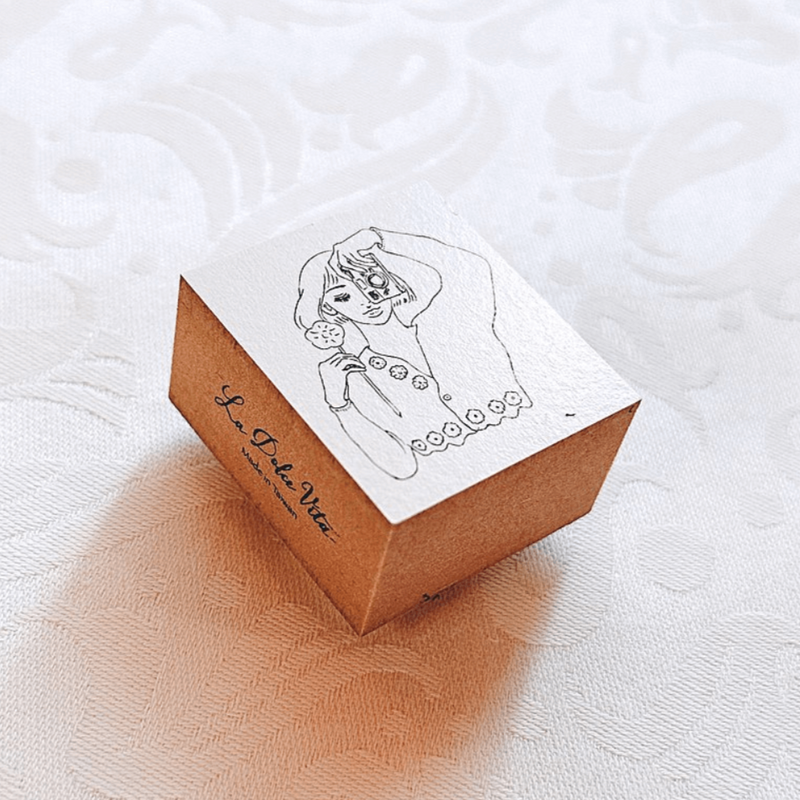 LDV Rubber Stamp: Photography Girl