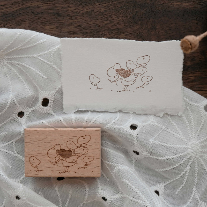 bighands Rubber Stamp - Pick Some Flowers